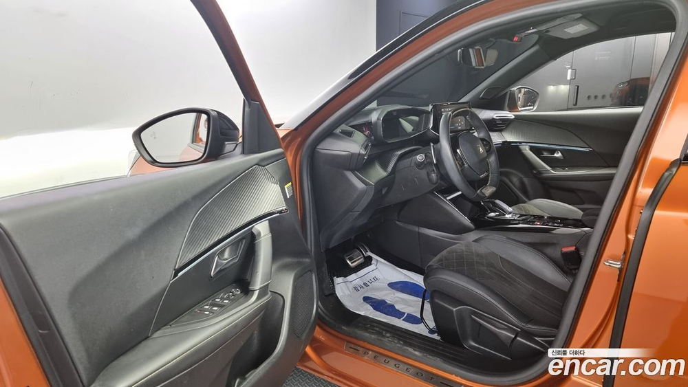 Peugeot 2008 2 Generation 1.5 BlueHDi GT Line (03.2021)