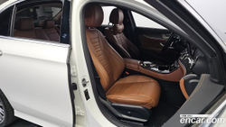 Mercedes-Benz E-Class W213 E350 4MATIC AMG Line (09.2019)