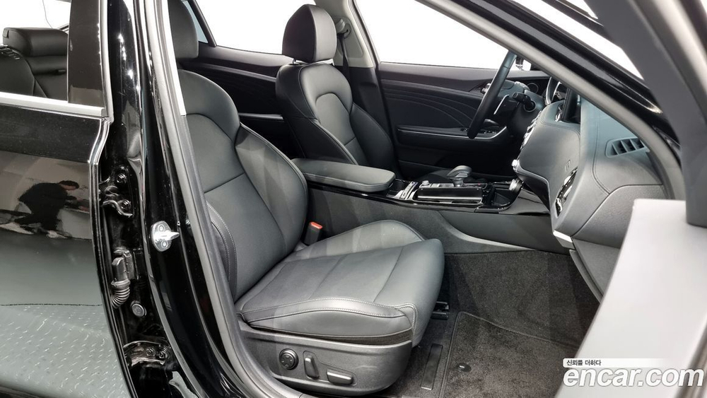 Kia Stinger Meister 2.5 Platinum (11.2022)