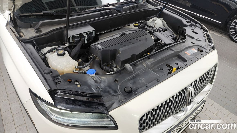 Lincoln Nautilus 2.7 202A AWD (01.2021)