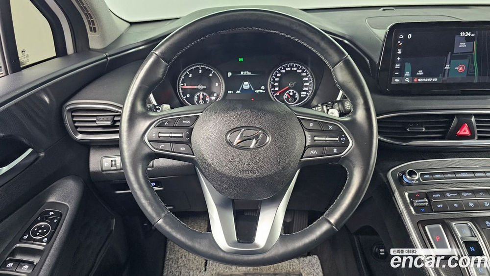 Hyundai The New Santa Fe Дизель 2.2 2WD (10.2020)