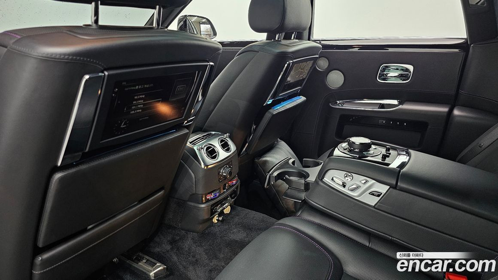 Rolls-Royce Ghost 6.6 V12 (05.2020)