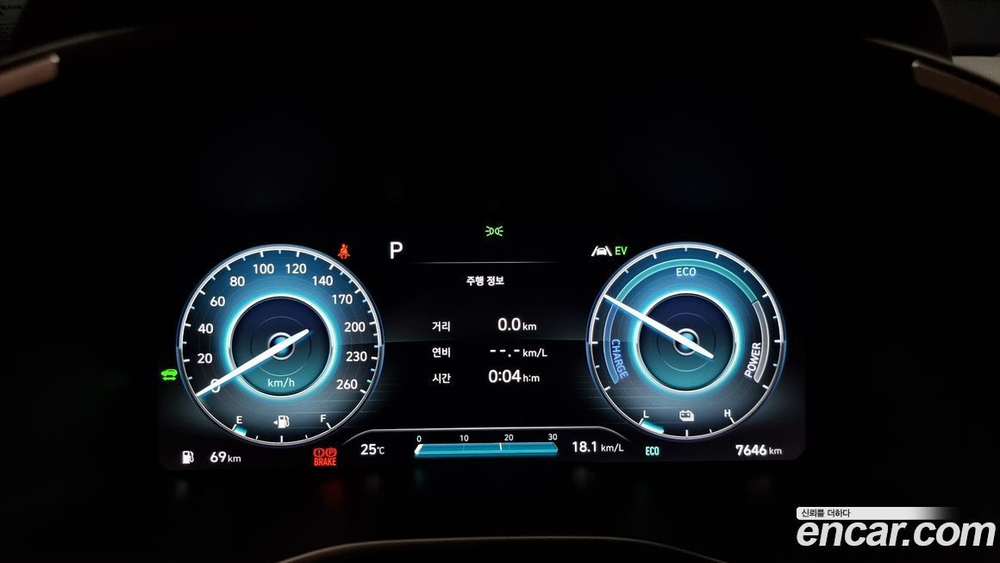 Hyundai The New Santa Fe HEV 1.6 2WD (08.2023)