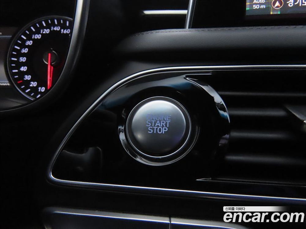 Genesis G70 2.0T (09.2019)