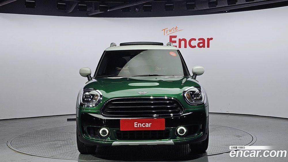 Mini Cooper Countryman HIGH (06.2020)