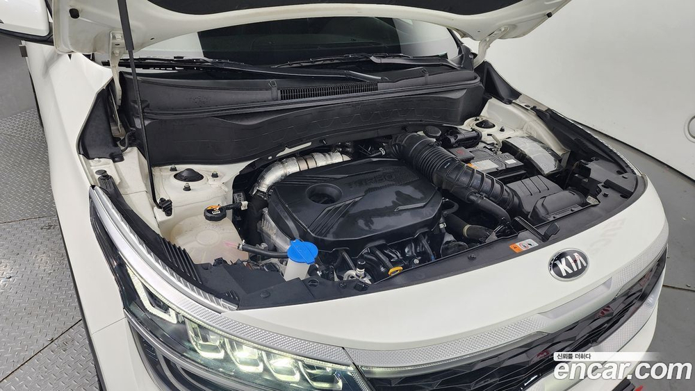 Kia Seltos Бензин 1.6 Turbo 2WD (08.2020)