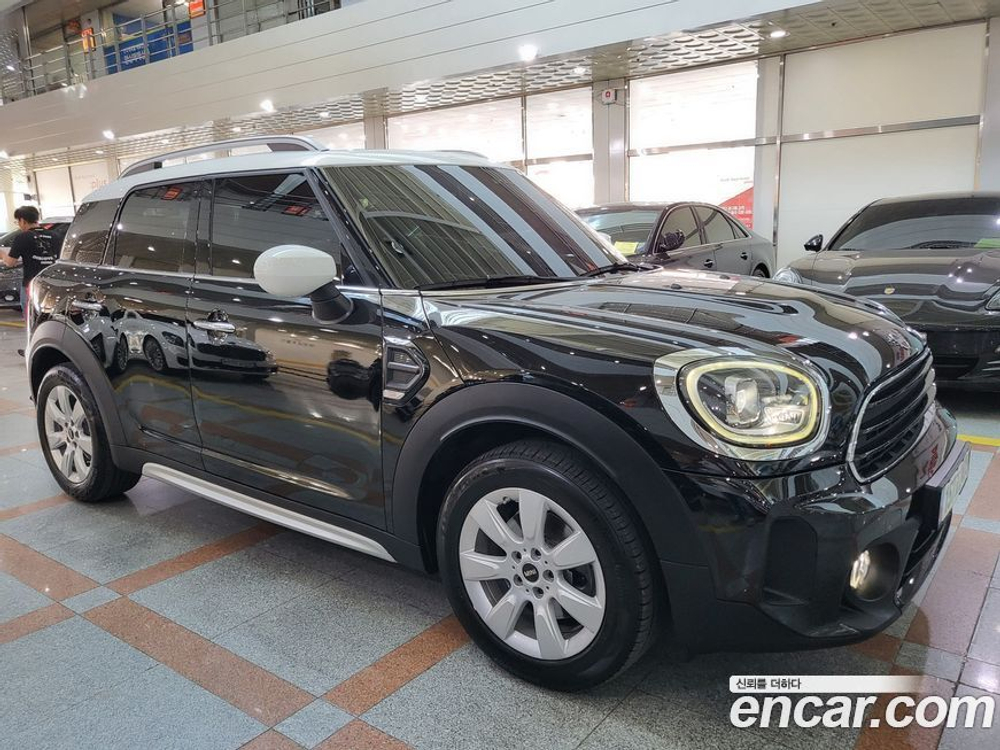 Mini Cooper Countryman Basic (06.2021)