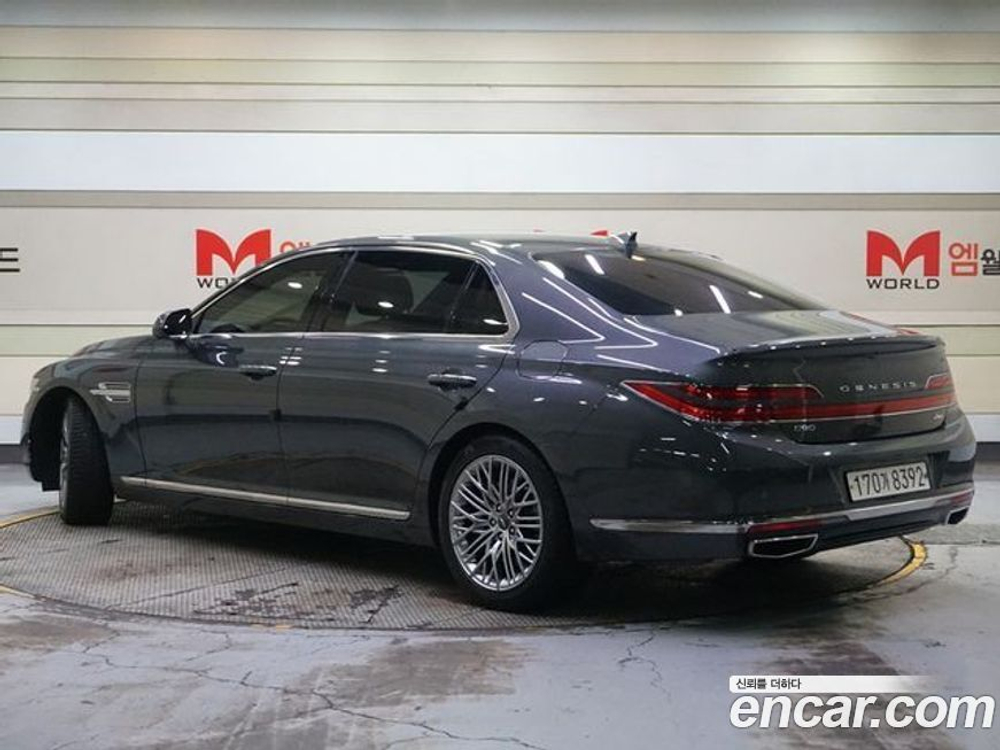 Genesis G90 5.0 AWD (01.2021)