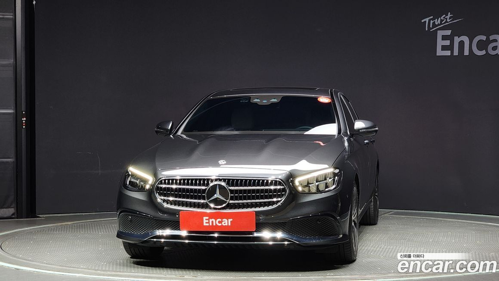 Mercedes-Benz E-Class W213 E250 Avangarde (05.2021)