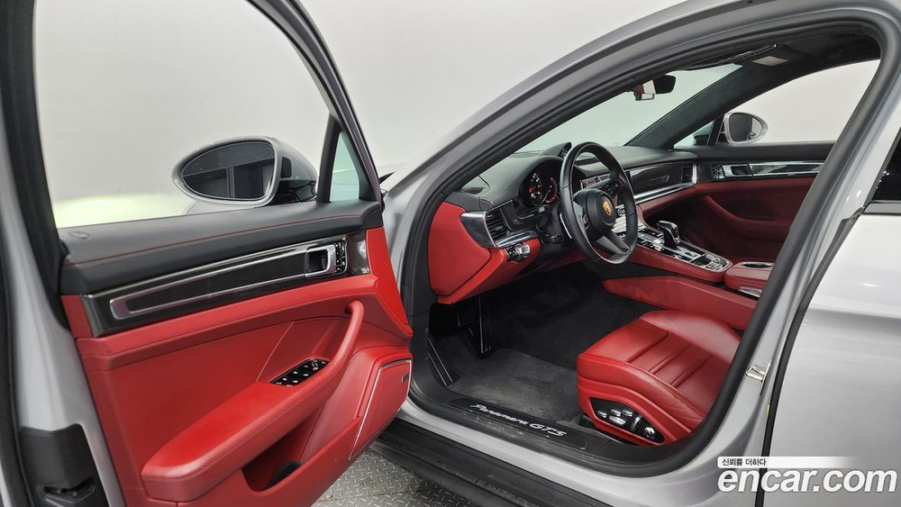 Porsche Panamera (971) 4.0 GTS (12.2021)