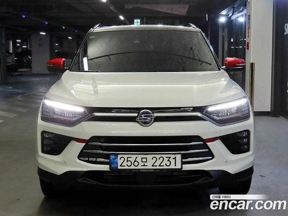 KG Mobility (Ssangyong) Beautiful Korando Бензин 1.5 2WD R-플러스 (06.2021)
