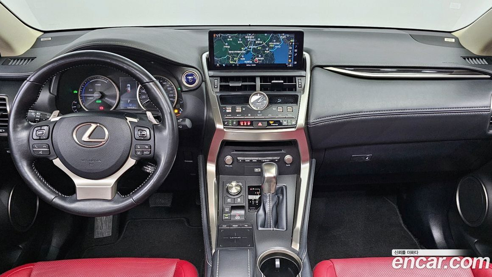 Lexus NX300h Executive (01.2020)