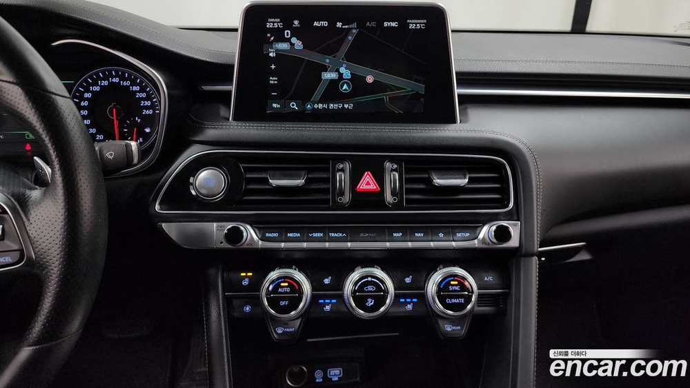 Genesis G70 2.0T AWD (08.2019)
