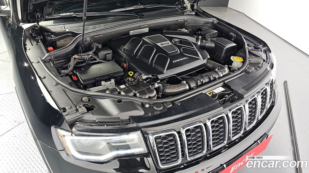 Jeep Grand Cherokee 3.0 Дизель Limited (08.2020)