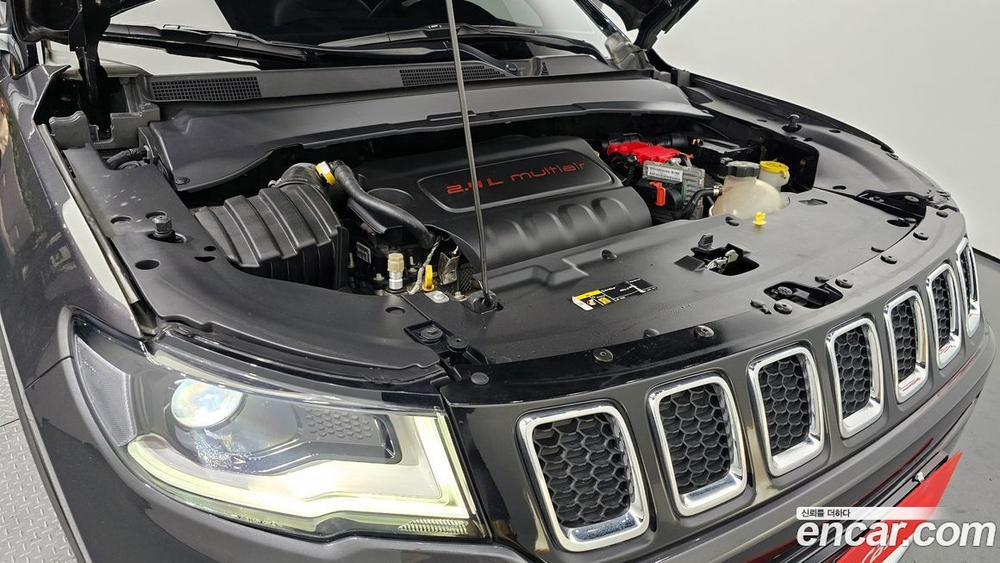 Jeep Compass 2 Generation 2.4 Limited AWD (09.2019)