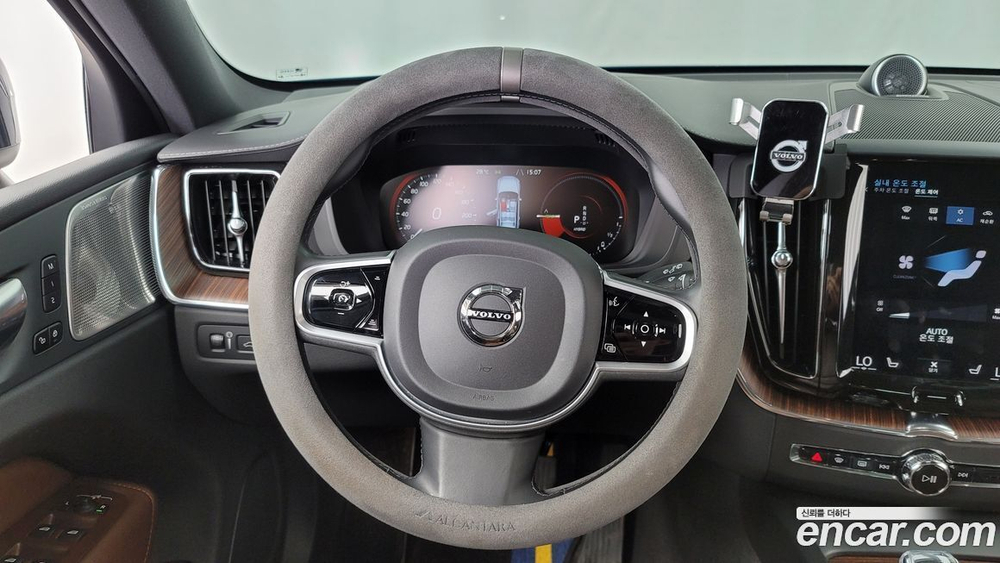Volvo XC60 2 Generation T8 Inscription (01.2021)