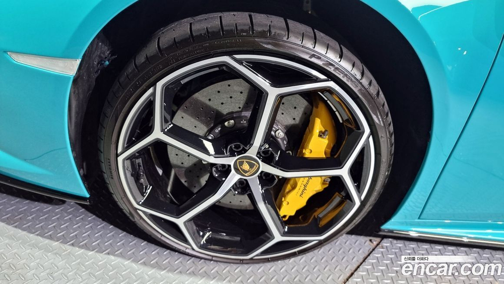 Lamborghini Huracan LP610-2 에보 Spider (04.2023)