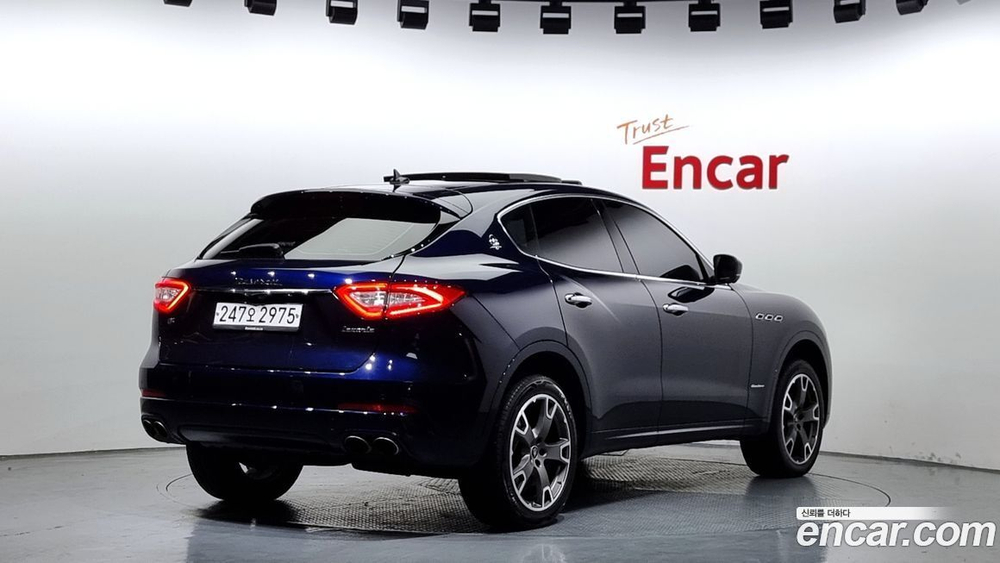 Maserati Levante 3.0 Дизель AWD GranLusso (06.2020)