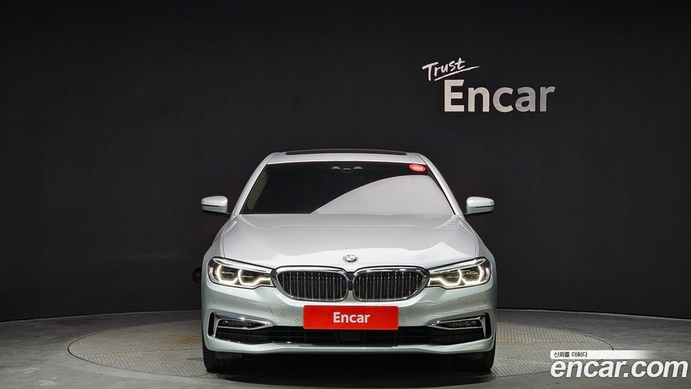 BMW 5 Series (G30) 530i Luxury Plus (06.2020)