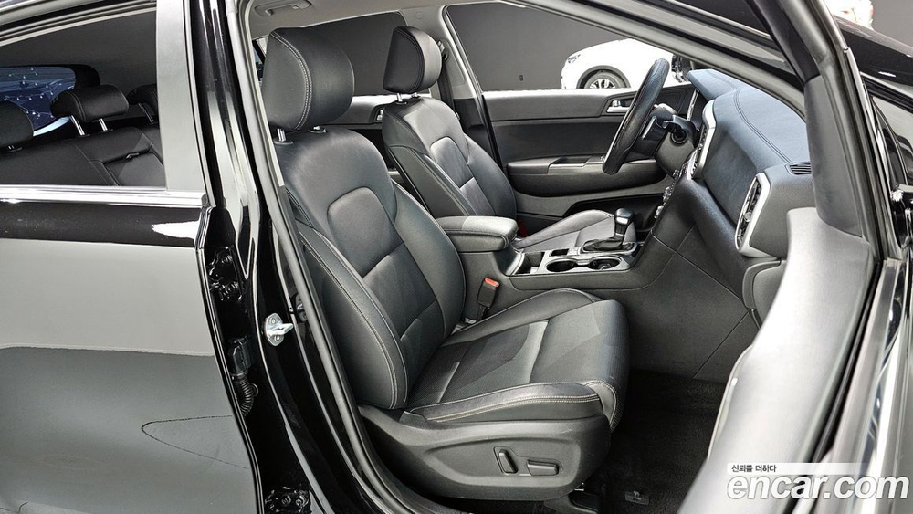 Kia Sportage The Bold Дизель 2.0 2WD (04.2020)