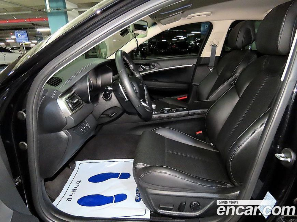 Genesis The New G70 Бензин 3.3T 2WD (05.2021)