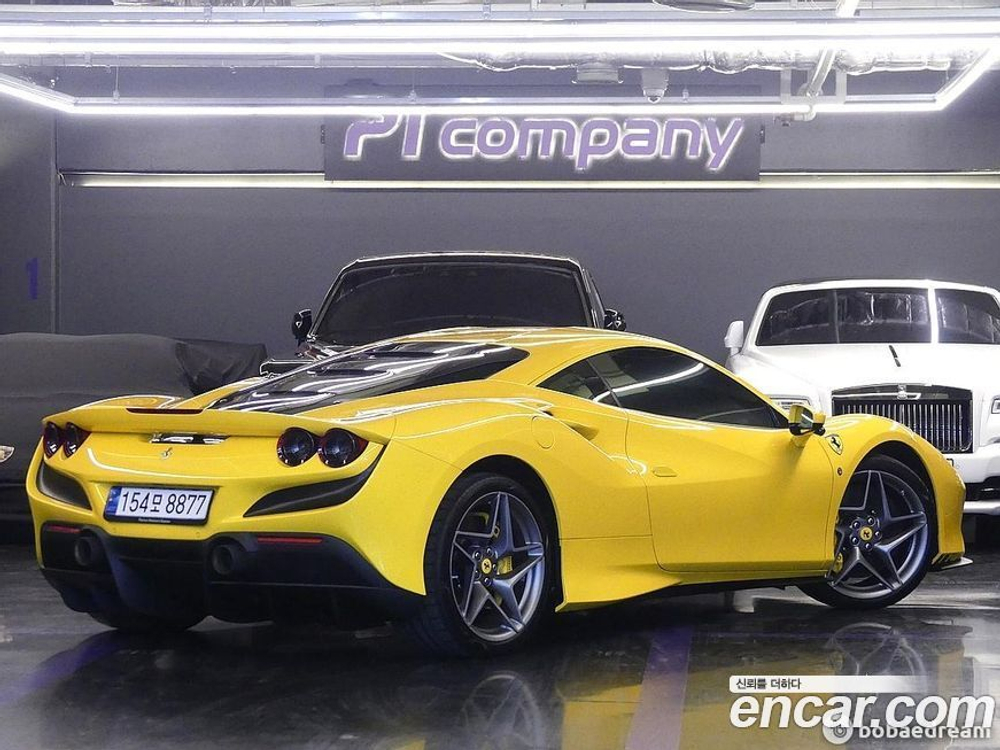 Ferrari F8 Tribute 3.9 V8 (12.2020)