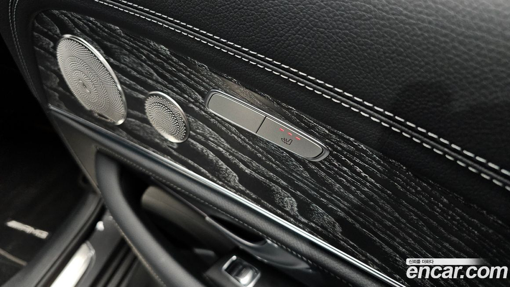 Mercedes-Benz E-Class W213 E350 4MATIC AMG Line (06.2022)
