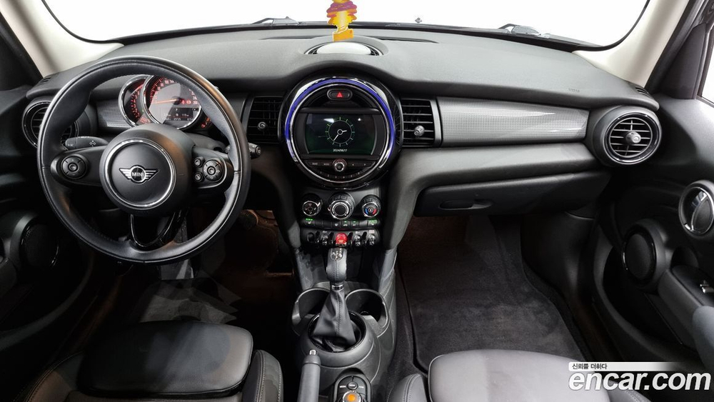 Mini Cooper 5 дверей Basic (09.2019)