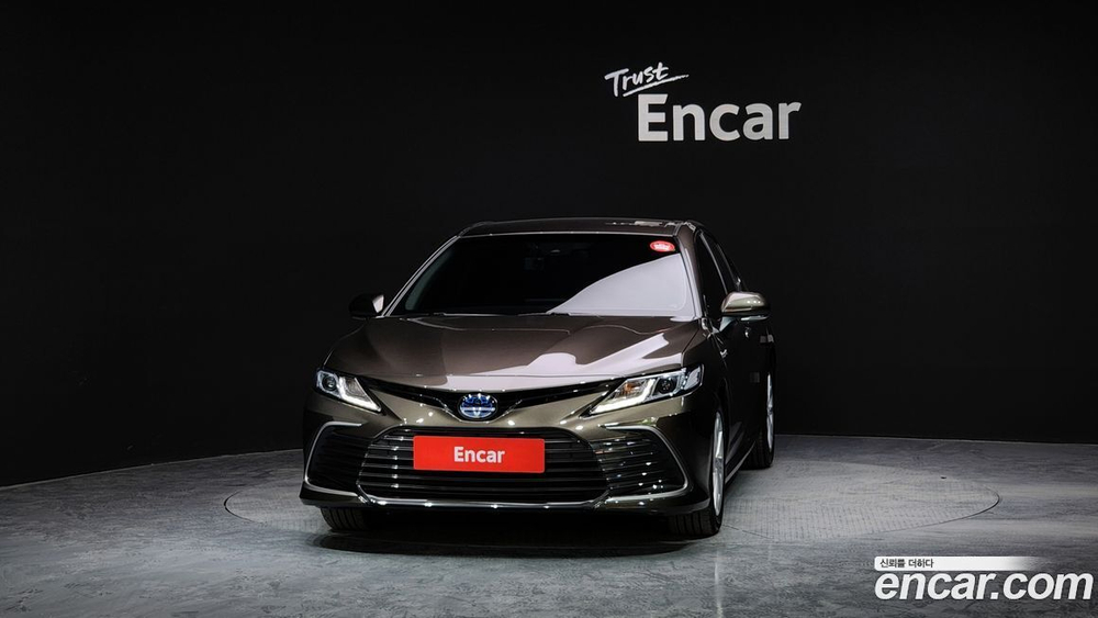 Toyota Camry (XV70) 2.5 LE Hybrid (05.2021)