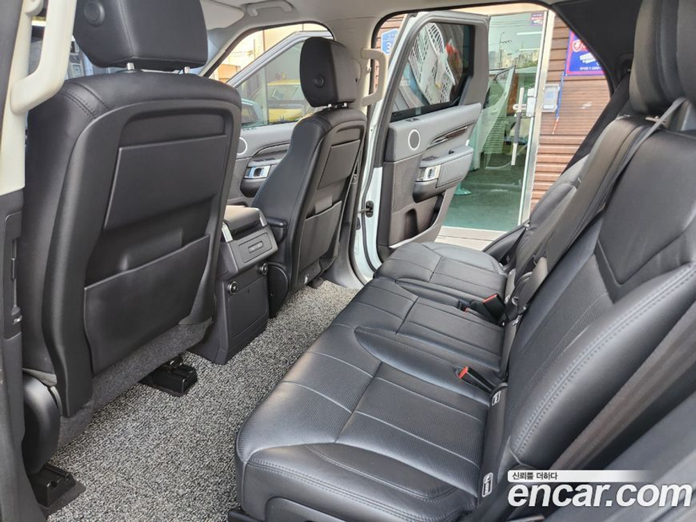 Land Rover Discovery 5 2.0 SD4 SE (08.2019)