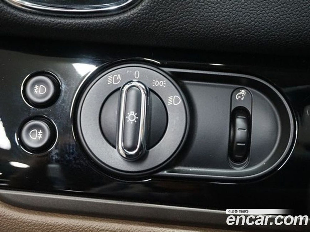 Mini Cooper Countryman HIGH (09.2019)