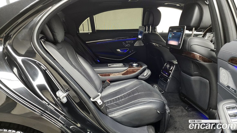 Mercedes-Benz S-Class W222 S560L 4MATIC (12.2019)