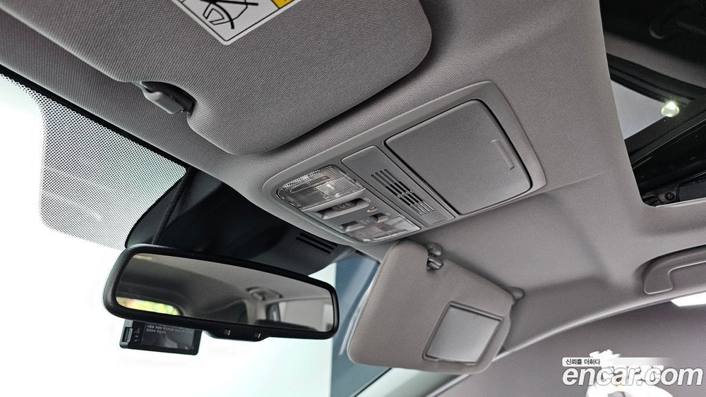 Honda CR-V 5 Generation 2.0 Hybrid Touring 4WD (07.2022)