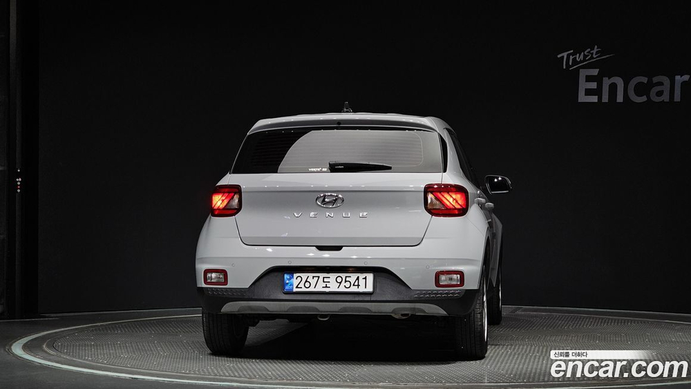 Hyundai Venue 1.6 Modern Plus (02.2022)