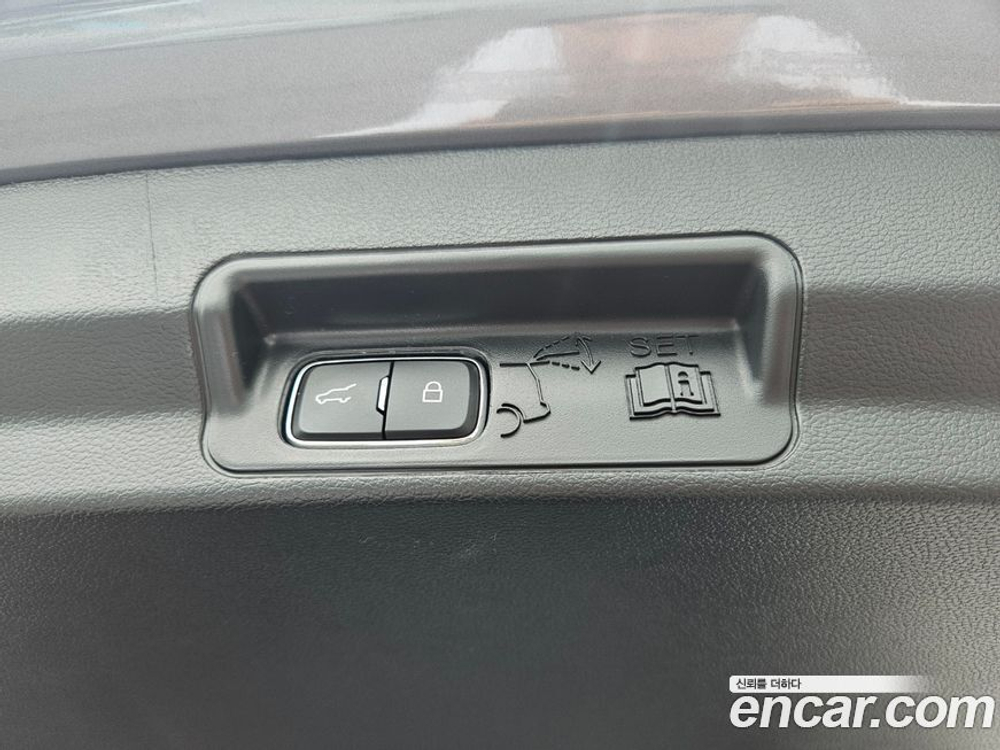 Ford Explorer 6 Generation 2.3 Limited 4WD (12.2022)