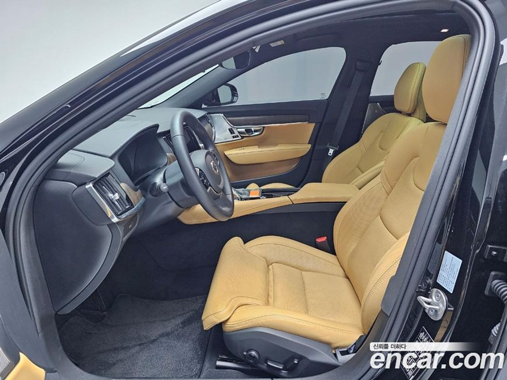 Volvo S90 B5 Ultimate Bright (11.2022)