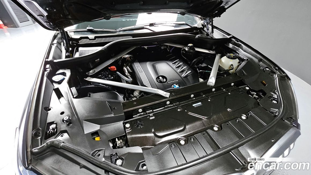 BMW X6 (G06) xDrive30d M Sports (08.2021)