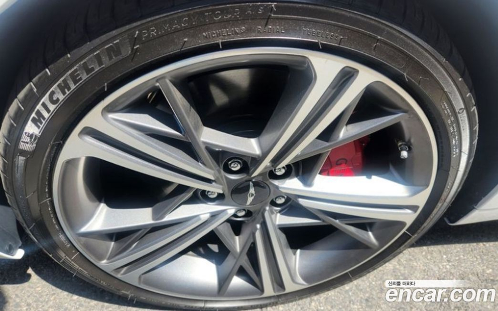 Genesis The New G70 Бензин 3.3T 4WD (10.2023)