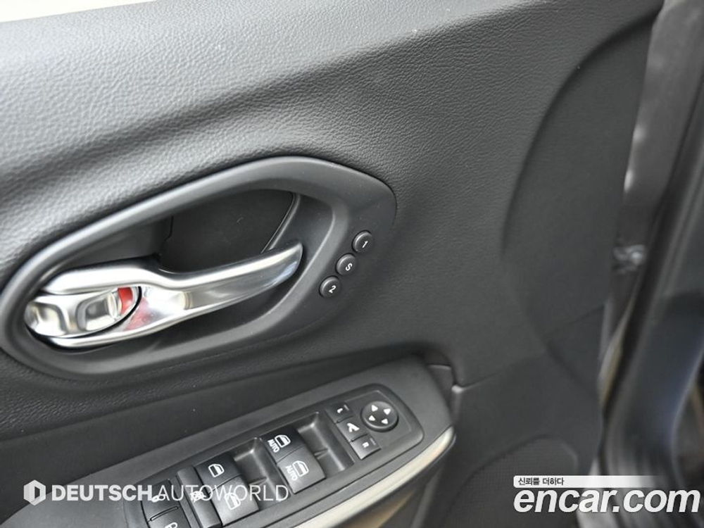 Jeep Cherokee (KL) 2.2 Дизель Overland 4WD (11.2019)