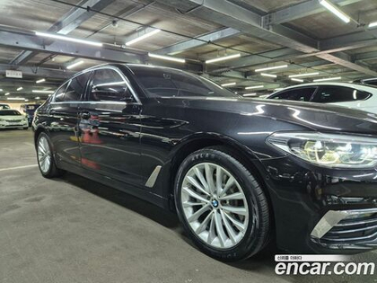 BMW 5 Series (G30) 520d Luxury Plus (08.2019)