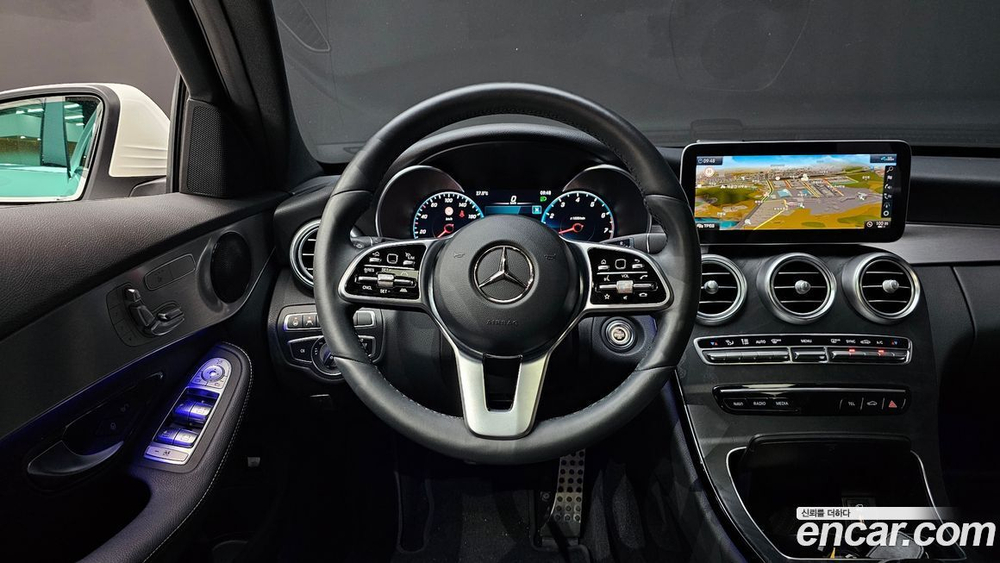 Mercedes-Benz C-Class W205 C200 AMG Line (06.2021)