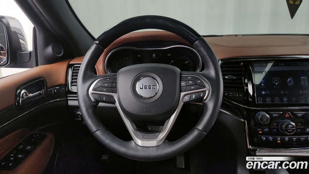Jeep Grand Cherokee 3.6 Overland (03.2021)