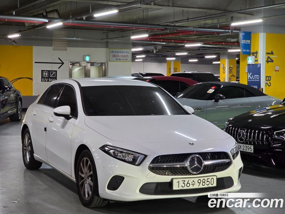 Mercedes-Benz A-Class W177 A220 Hatchback (11.2019)