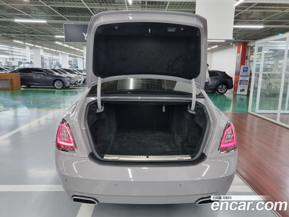 Rolls-Royce Ghost 2 Generation 6.7 V12 (10.2022)