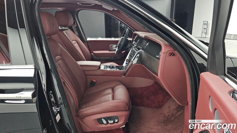 Rolls-Royce 컬리넌 6.7 V12 (08.2023)