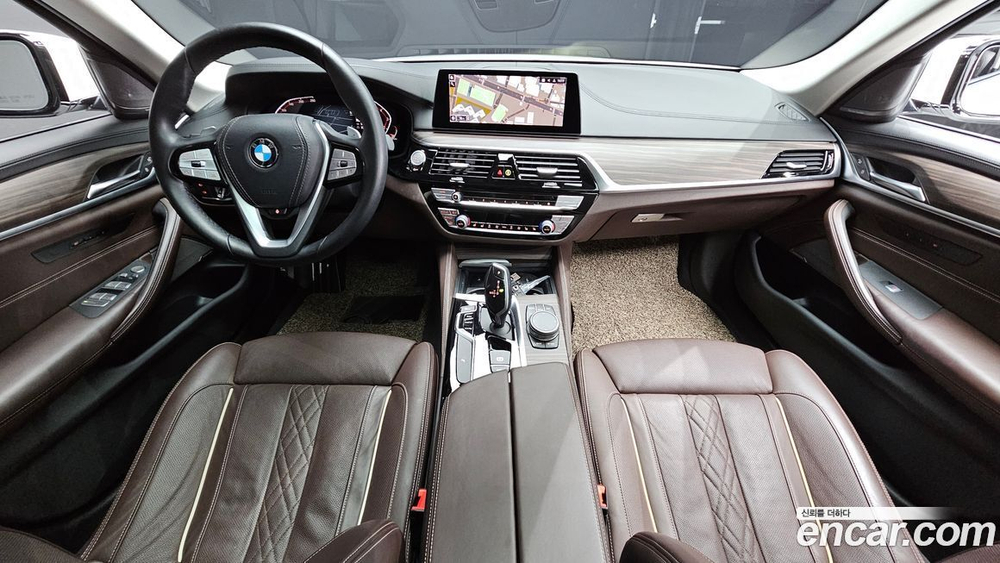 BMW 5 Series (G30) 530i Luxury Plus (08.2020)