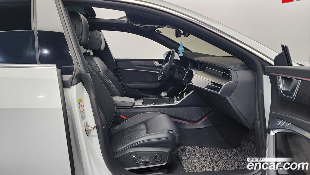 Audi A7 (4K) 55 TFSI Quattro Premium (12.2020)