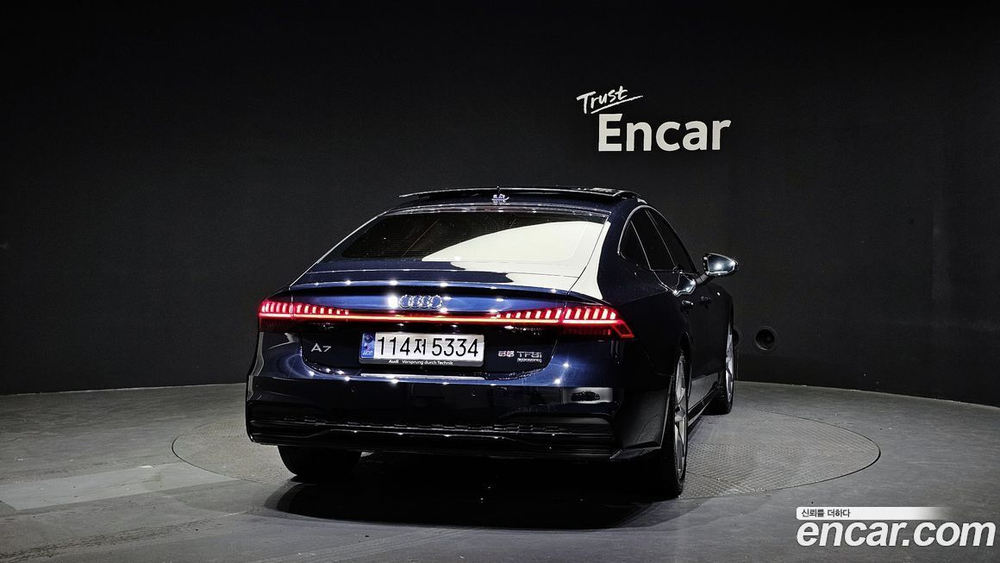 Audi A7 (4K) 55 TFSI Quattro Premium (07.2022)