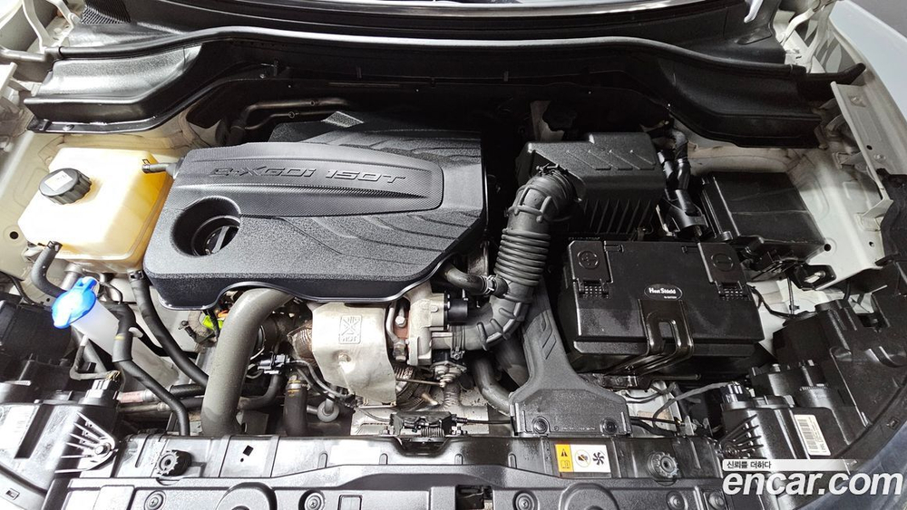 KG Mobility (Ssangyong) Very New Tivoli Бензин 1.5 2WD (11.2020)