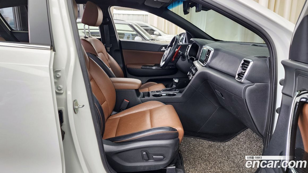 Kia Sportage The Bold Дизель 2.0 2WD (09.2020)